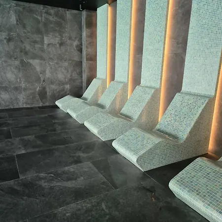Apartamenty Blizej Chmur Szklarska Poreba- Lokalizacja Hotel Zloty Horyzont